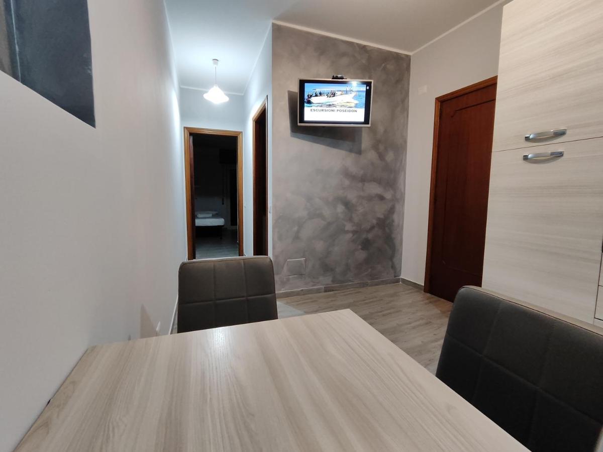 Sicily Travel Apartment'S 2 Giardini Naxos Exterior photo